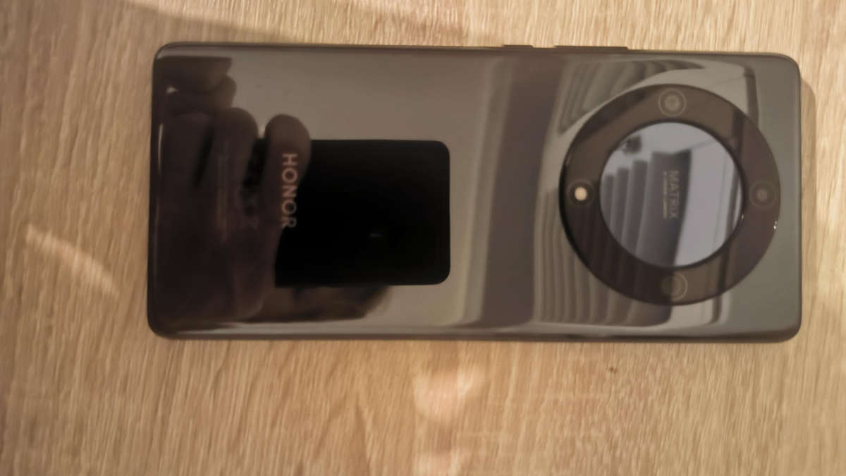 Honor X9a 256gb 5G with accessories