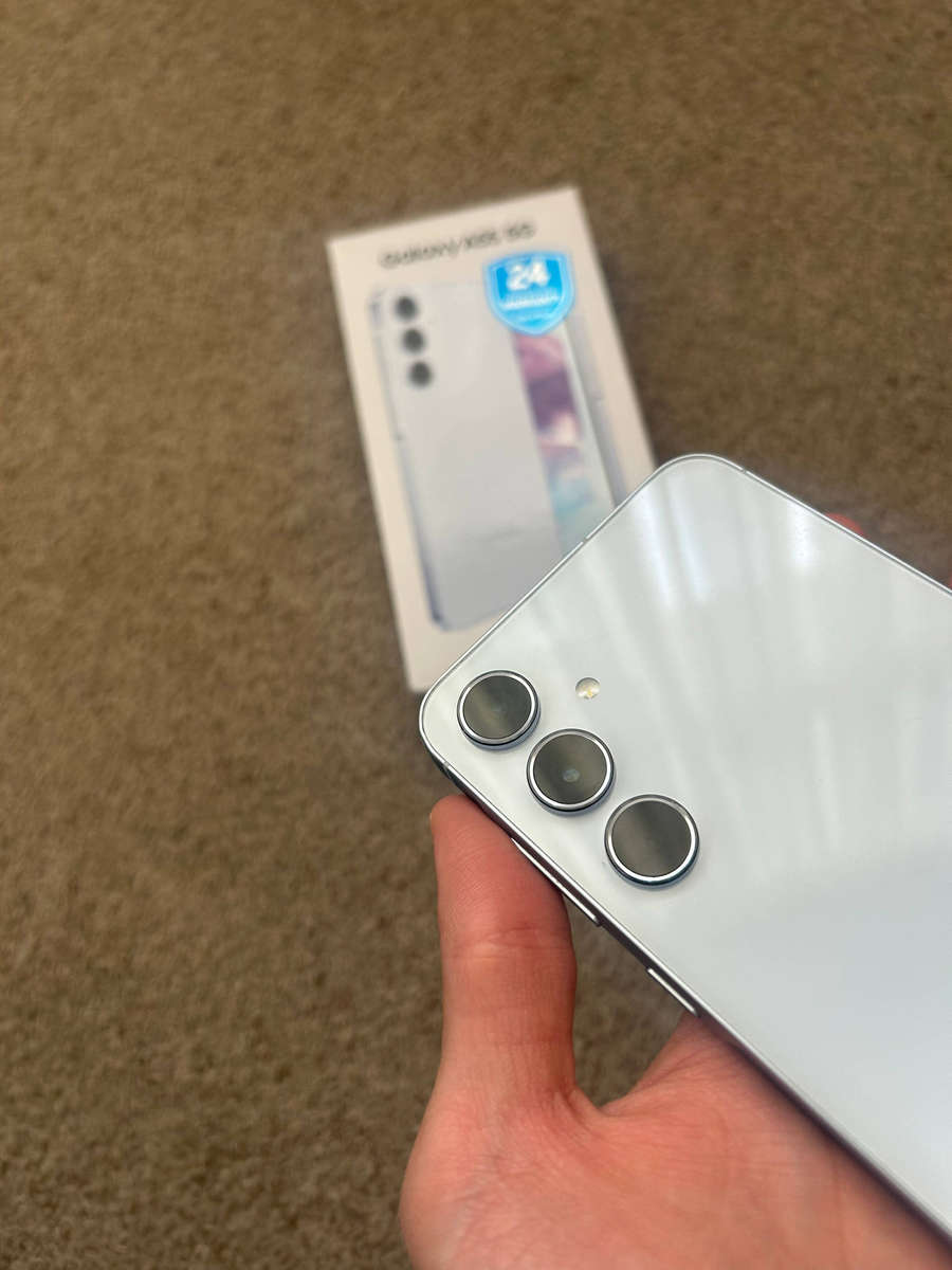 Samsung A55 5G 256gb 8gb ram Dual sim with box - Icy blue