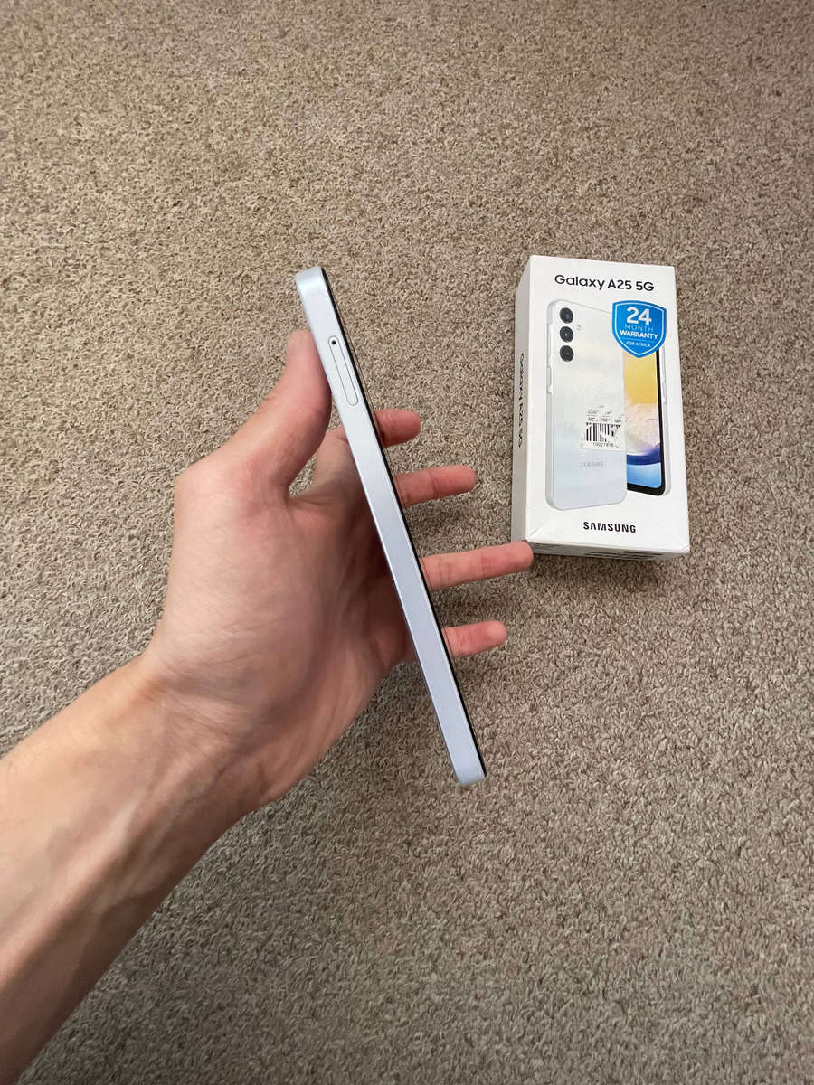 Samsung A25 5G Dual SIM 128gb 6gb ram good condition with box