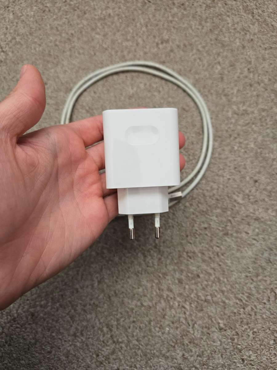 Original Huawei 66w charger and cable