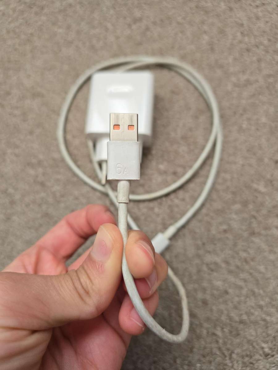 Original Huawei 66w charger and cable