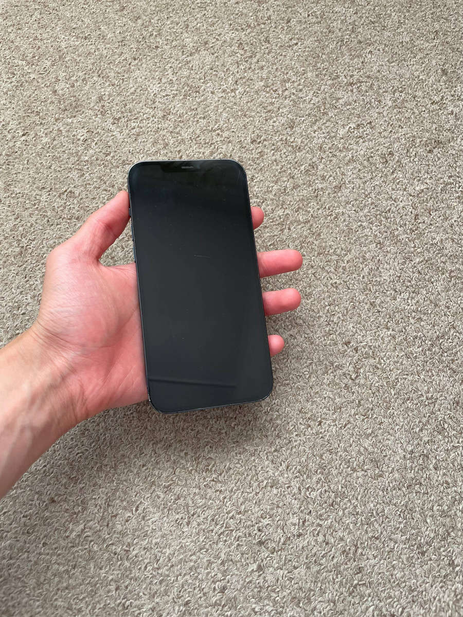 Iphone 12 Pro Max 128gb dual sim with cover
