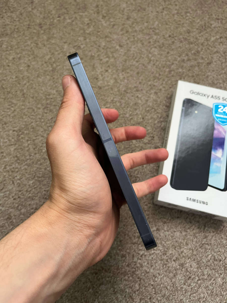 Samsung A55 5G 256gb 8gb ram Dual sim immaculate condition brand new open box