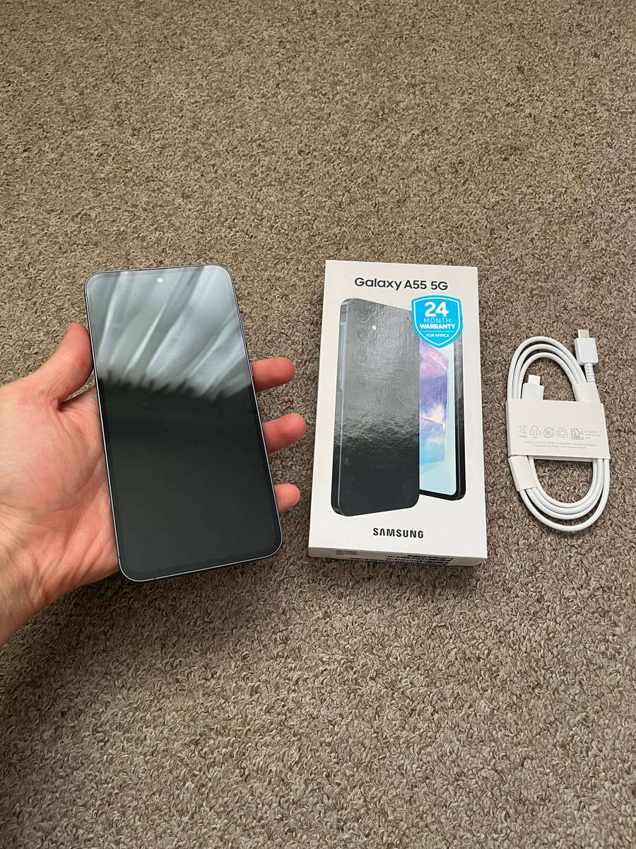 Samsung A55 5G 256gb 8gb ram Dual sim immaculate condition brand new open box