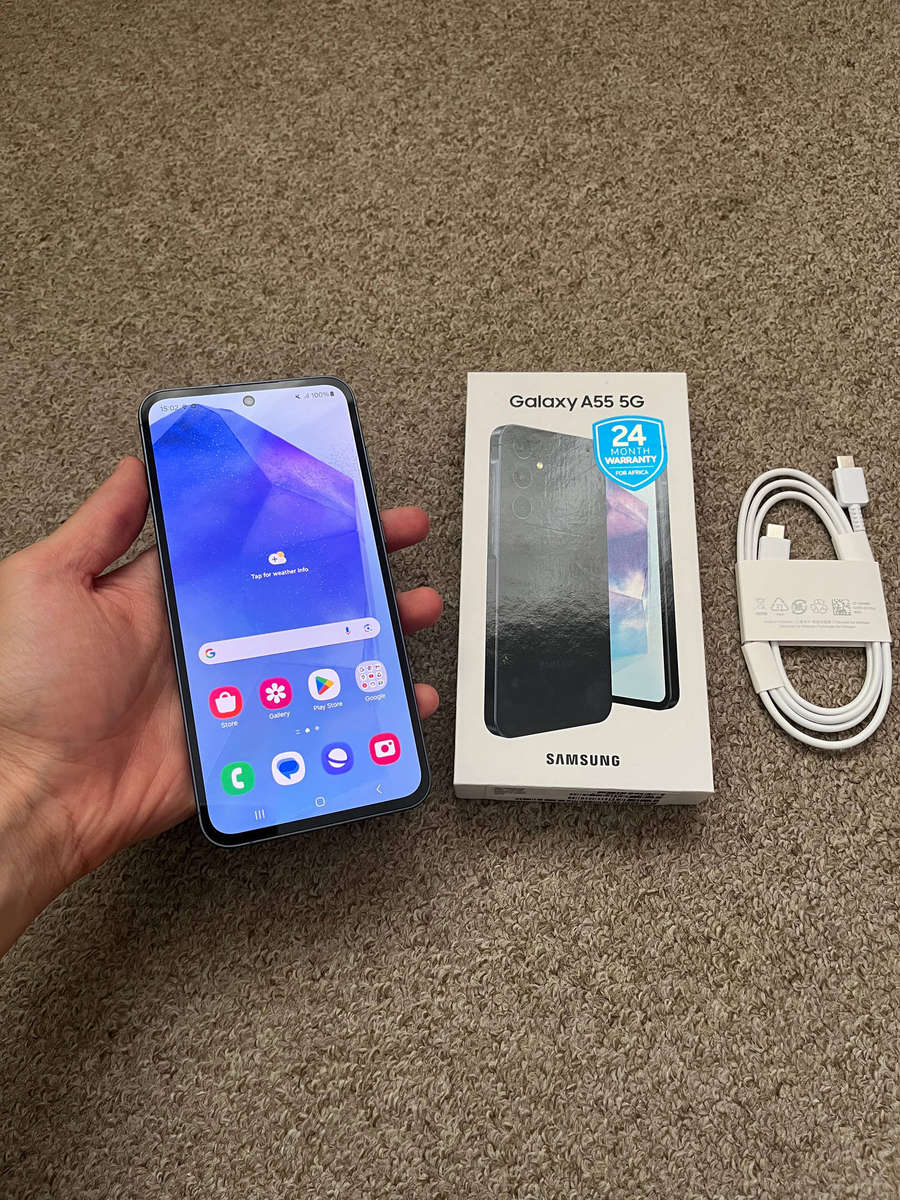Samsung A55 5G 256gb 8gb ram Dual sim immaculate condition brand new open box