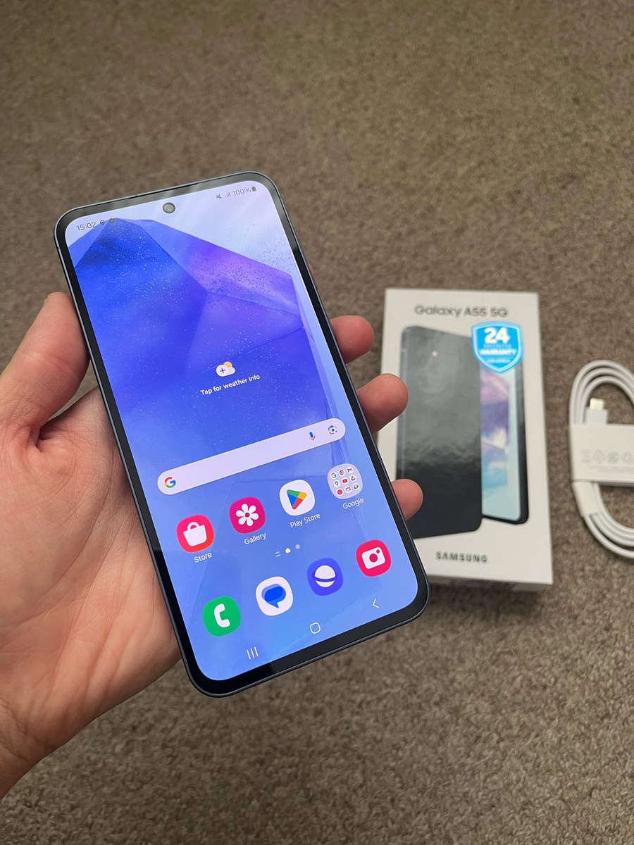 Samsung A55 5G 256gb 8gb ram Dual sim immaculate condition brand new open box