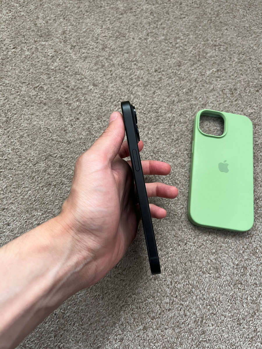 iPhone 15 256gb dual sim