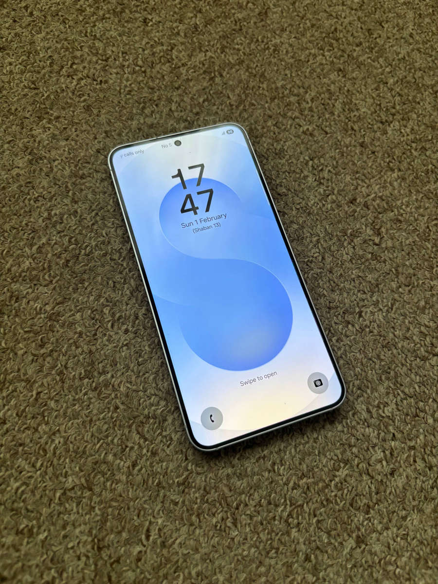 Samsung S25 5G 256gb 12gb ram Dual sim Immaculate condition like new - Icy blue