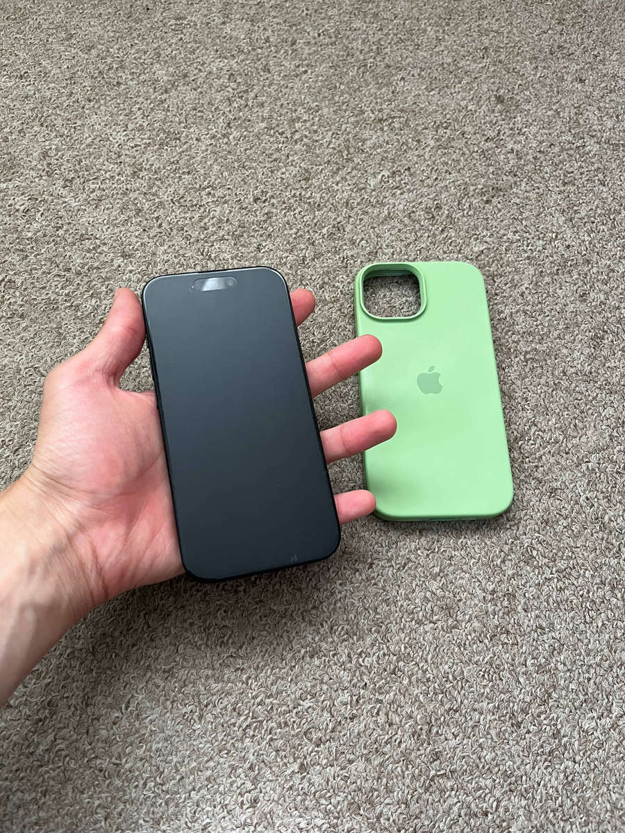 iPhone 15 256gb dual sim