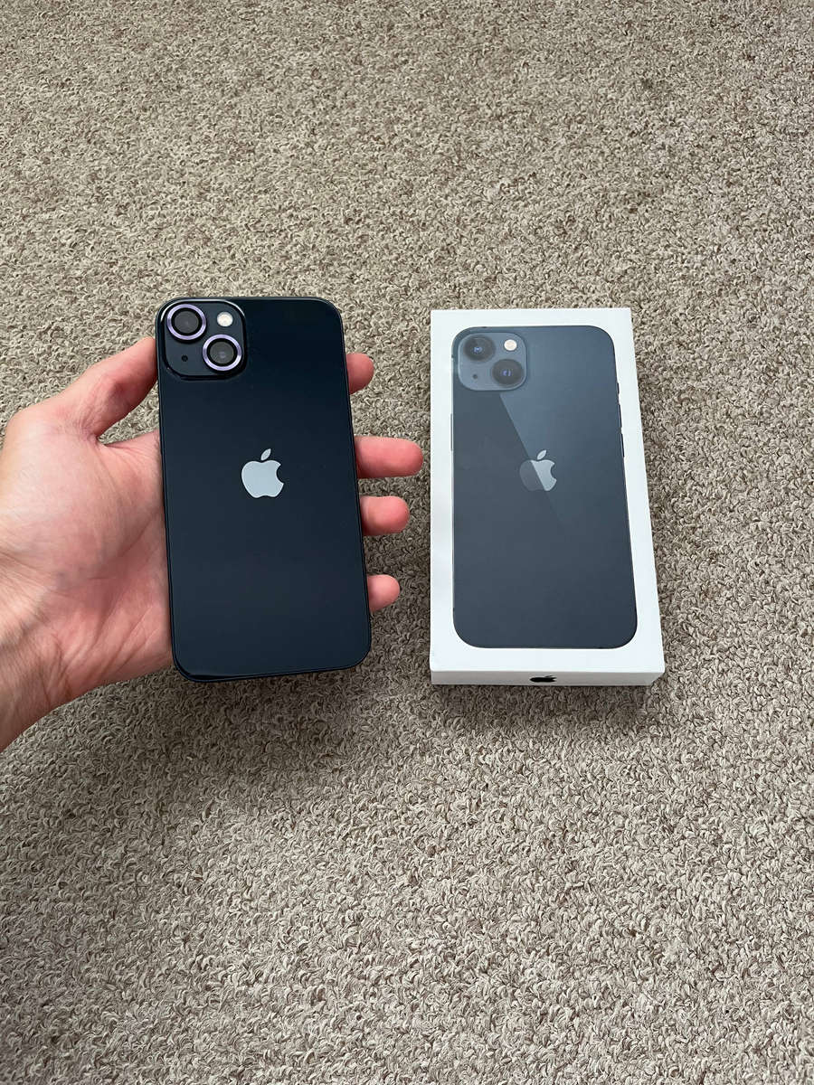 iPhone 13 128gb Dual sim Excellent condition with box and cable 98 battery health