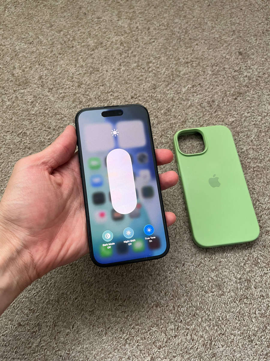 iPhone 15 256gb dual sim