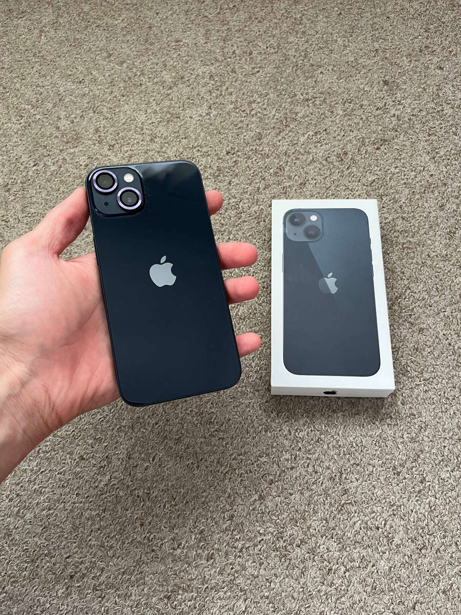 iPhone 13 128gb Dual sim Excellent condition with box and cable 98 battery health