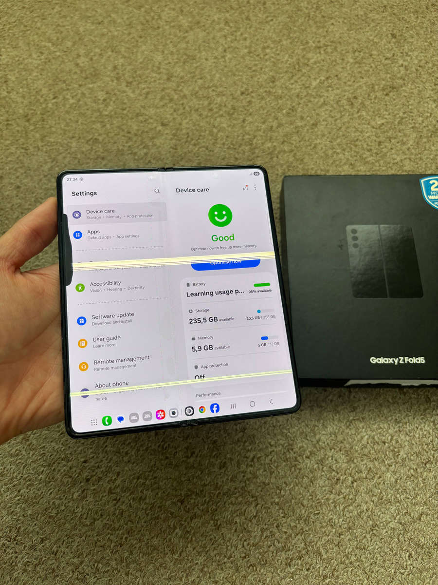 Samsung Galaxy Z Fold 5 Dual sim 256gb with box