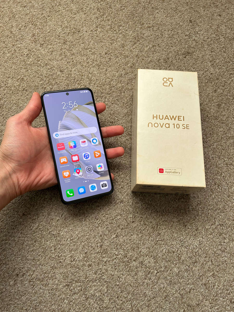 Huawei Nova 10 SE 256gb 8gb ram Excellent condition with box and cover