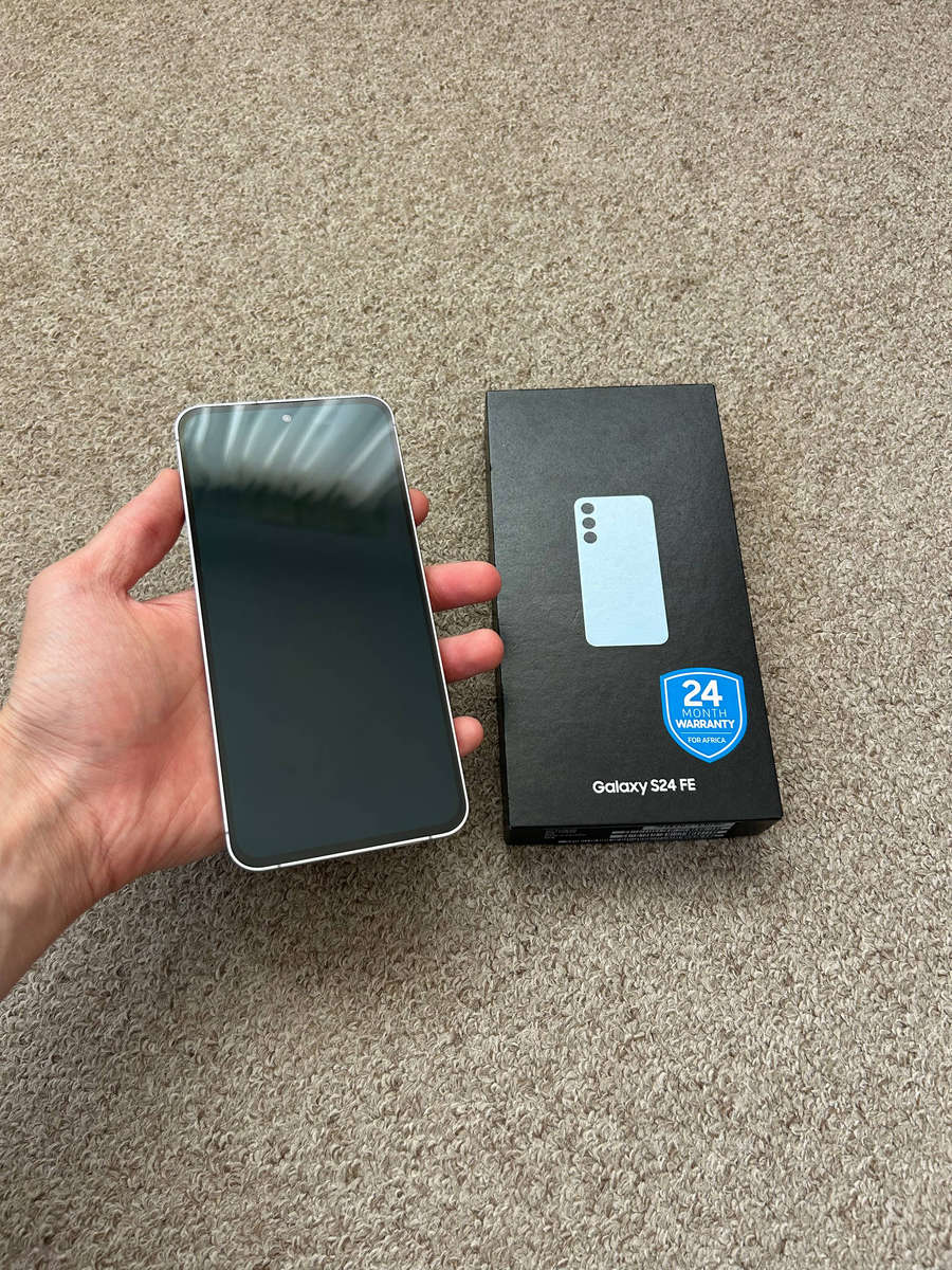 Samsung S24 FE 256gb Dual sim 8gb ram with box Immaculate condition