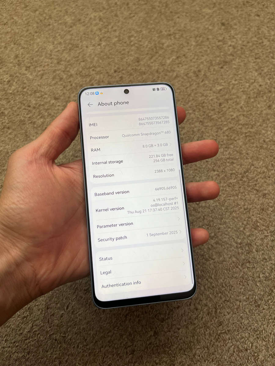 Huawei Nova 13i 256gb 11gb ram good condition
