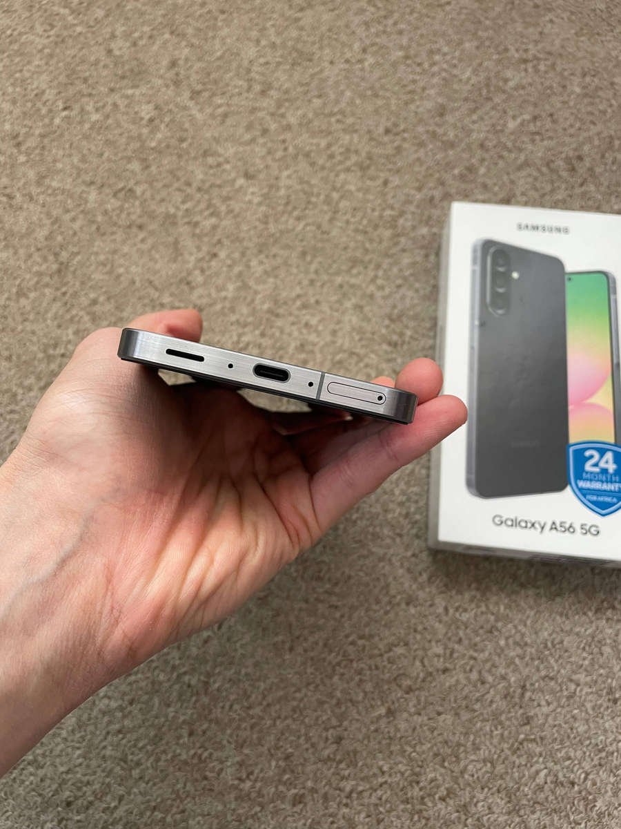 Samsung A56 5G 256gb 8gb ram Dual Sim excellent condition with box