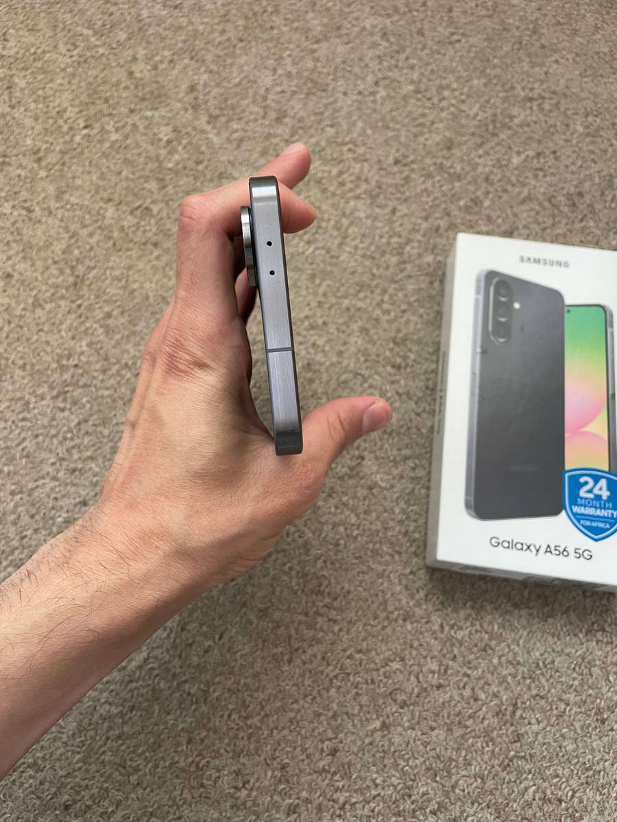 Samsung A56 5G 256gb 8gb ram Dual Sim excellent condition with box