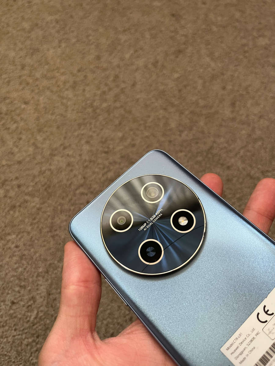 Huawei Nova 13i 256gb 11gb ram good condition