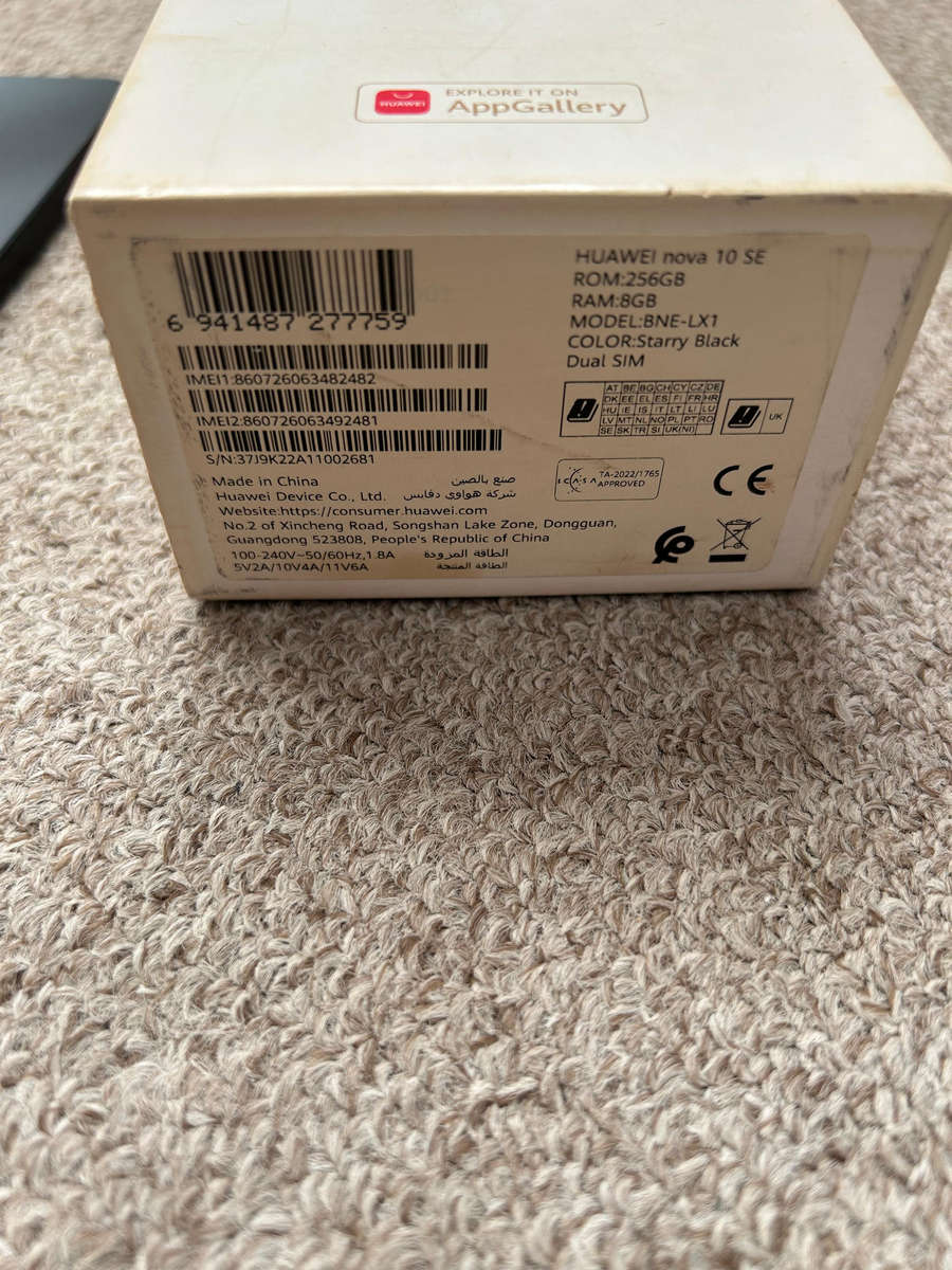 Huawei Nova 10 SE 256gb 8gb ram Excellent condition with box and cover