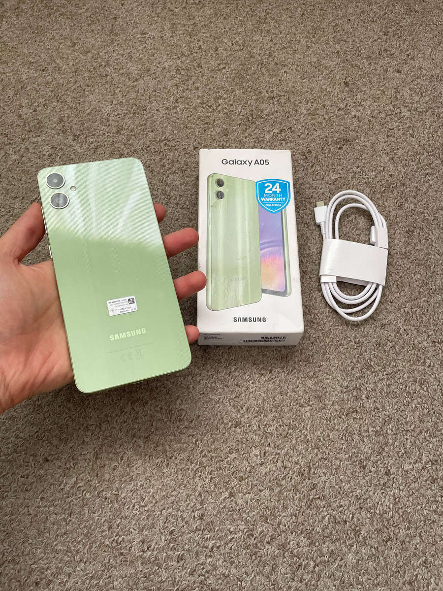 Samsung Galaxy A05 64GB LTE Dual Sim with box and cable excellent condition- Light Green