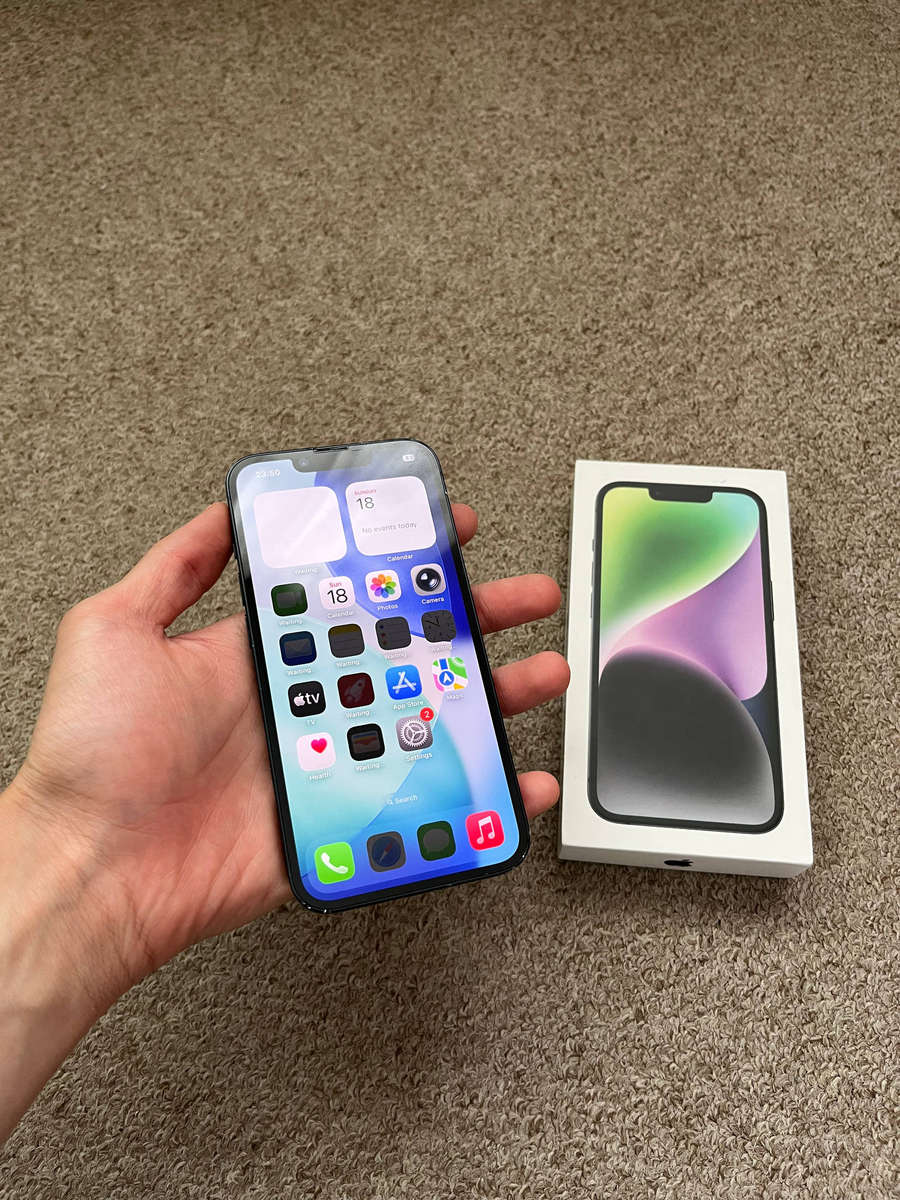 iPhone 14 128gb 6gb ram dual sim with box