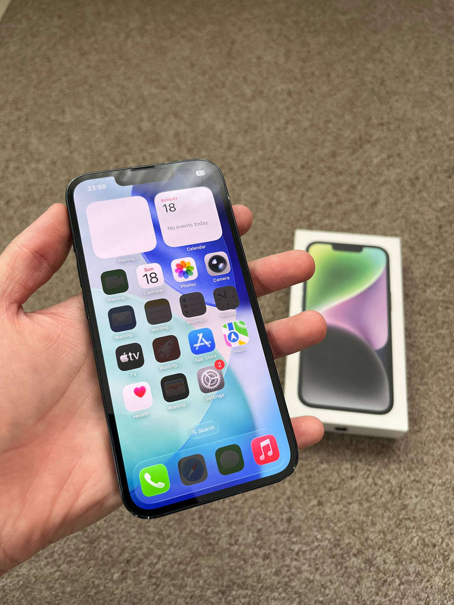 iPhone 14 128gb 6gb ram dual sim with box