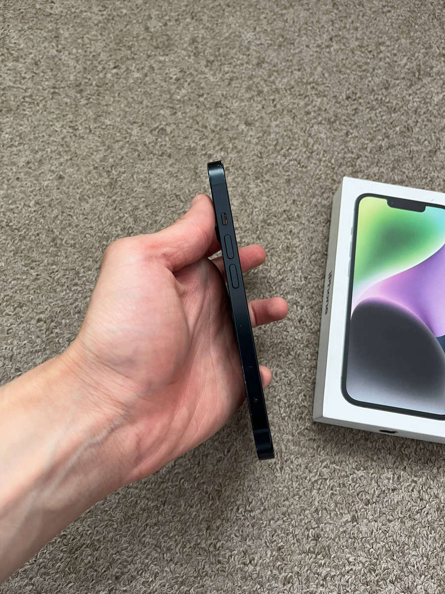 iPhone 14 128gb 6gb ram dual sim with box