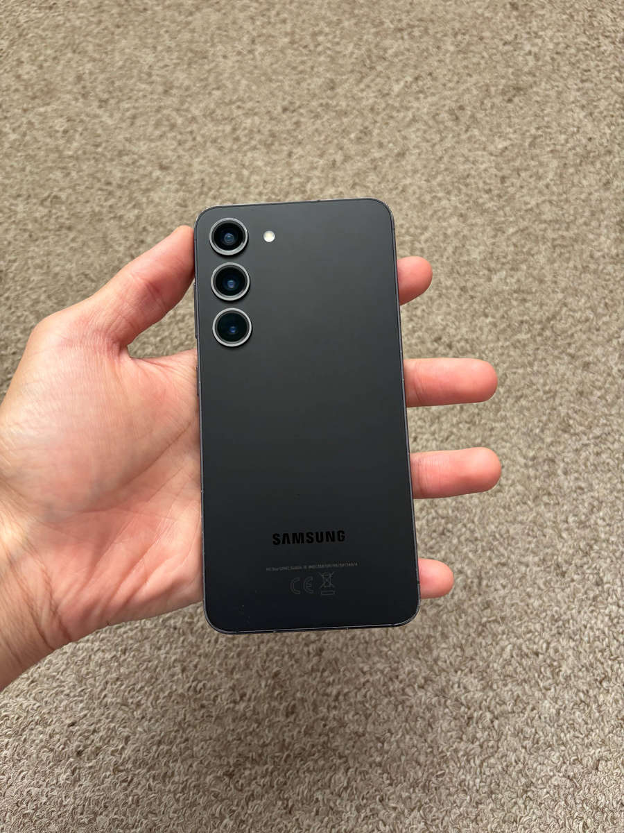 Samsung S23 5G 256gb Dual sim 8gb ram - black