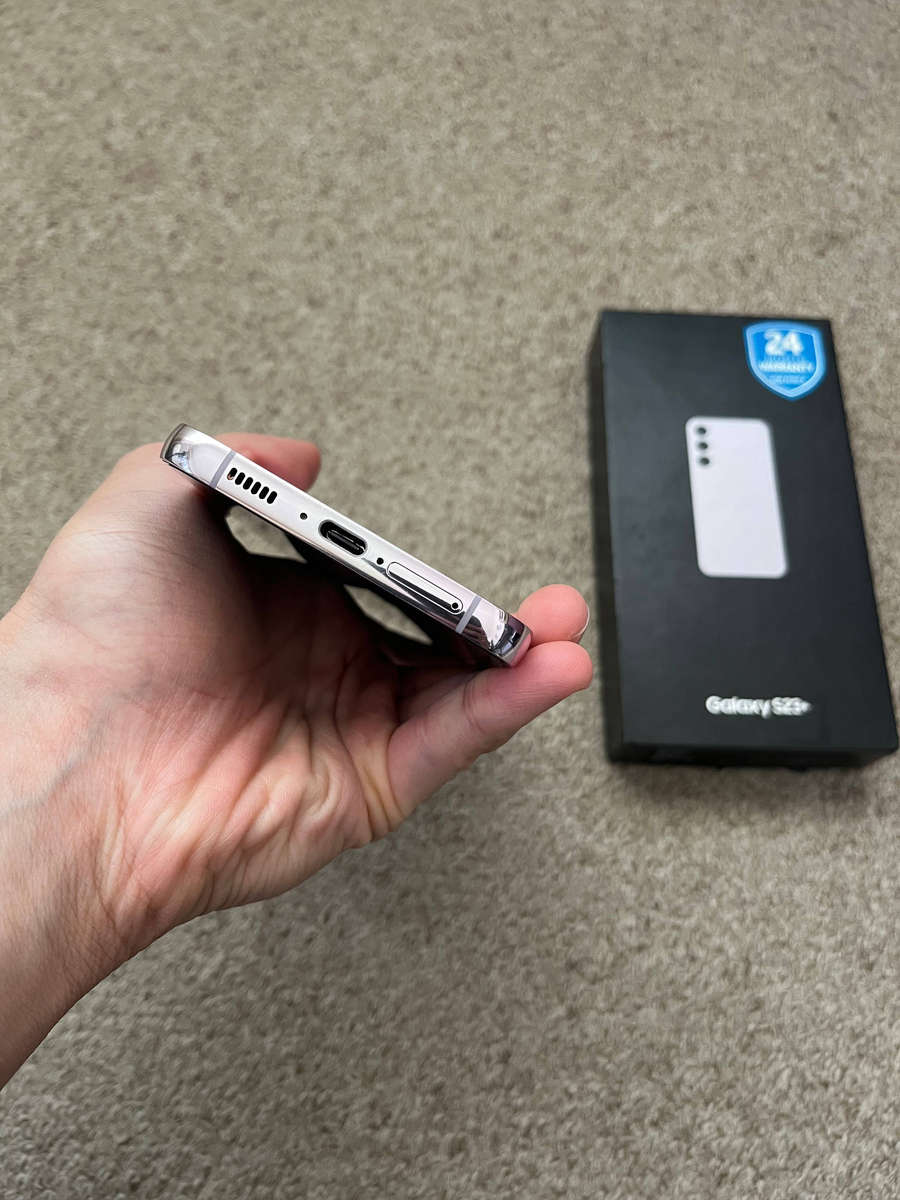 Samsung S23 plus 5G 256gb 8gb ram dual sim with box and cover