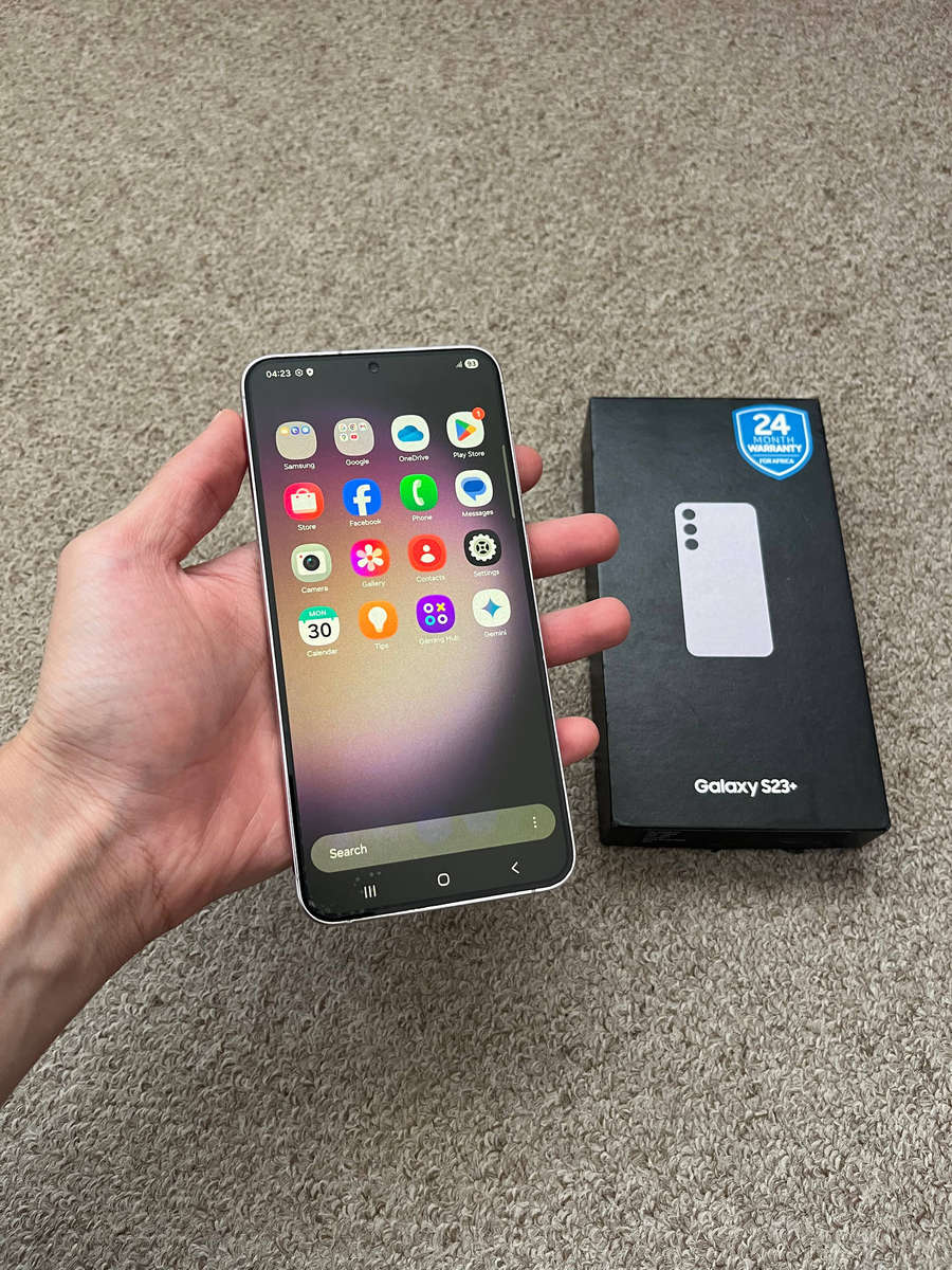 Samsung S23 plus 5G 256gb 8gb ram dual sim with box and cover