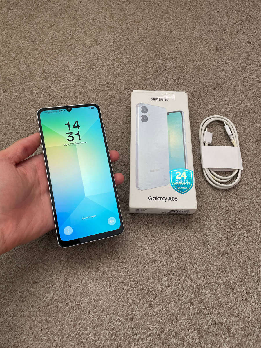 Samsung Galaxy A06 64GB Dual Sim excellent condition with box and cable- Light Blue