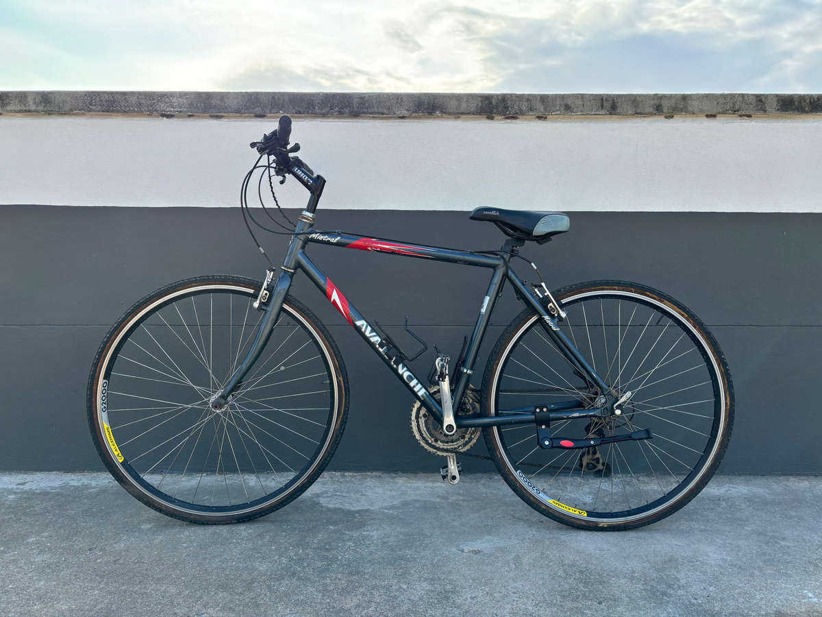 Avalanche Mistral racing road bike 26 inch