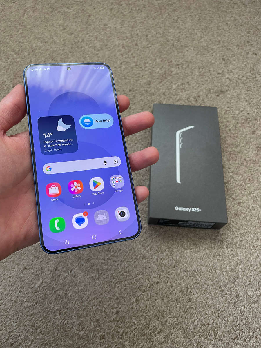 Samsung S25 Plus 5G 256gb 12gb ram Dual sim with box - Blue