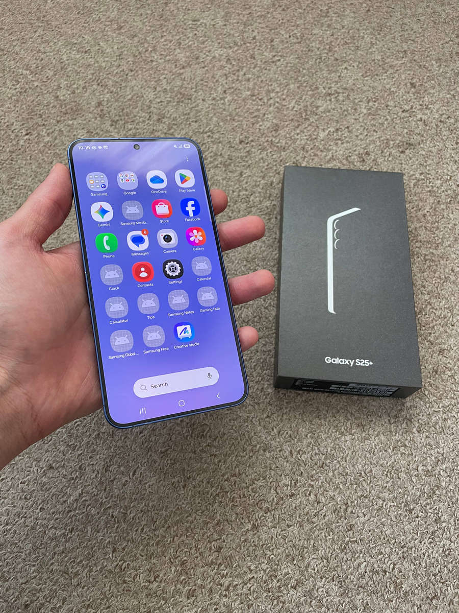 Samsung S25 Plus 5G 256gb 12gb ram Dual sim with box - Blue