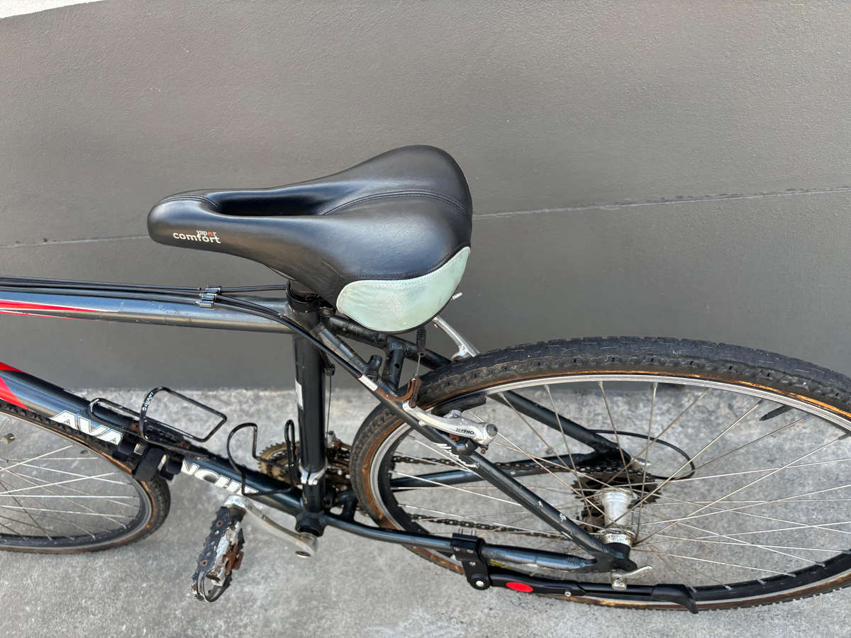 Avalanche Mistral racing road bike 26 inch