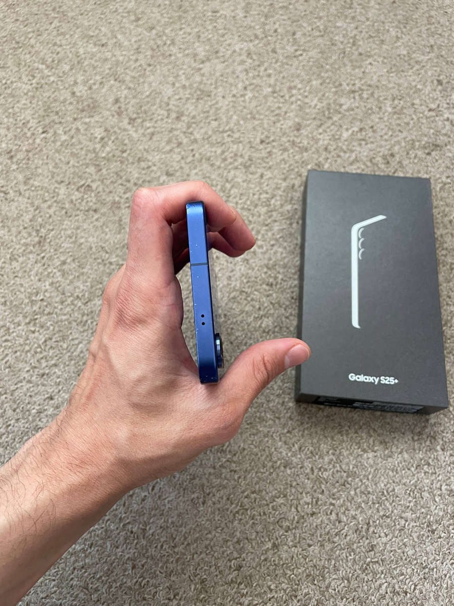 Samsung S25 Plus 5G 256gb 12gb ram Dual sim with box - Blue