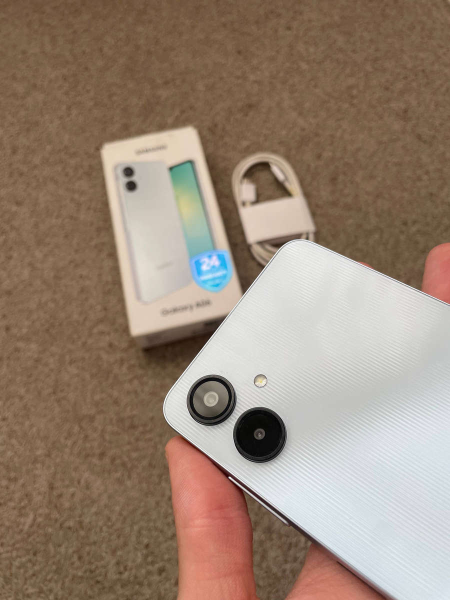 Samsung Galaxy A06 64GB Dual Sim excellent condition with box and cable- Light Blue