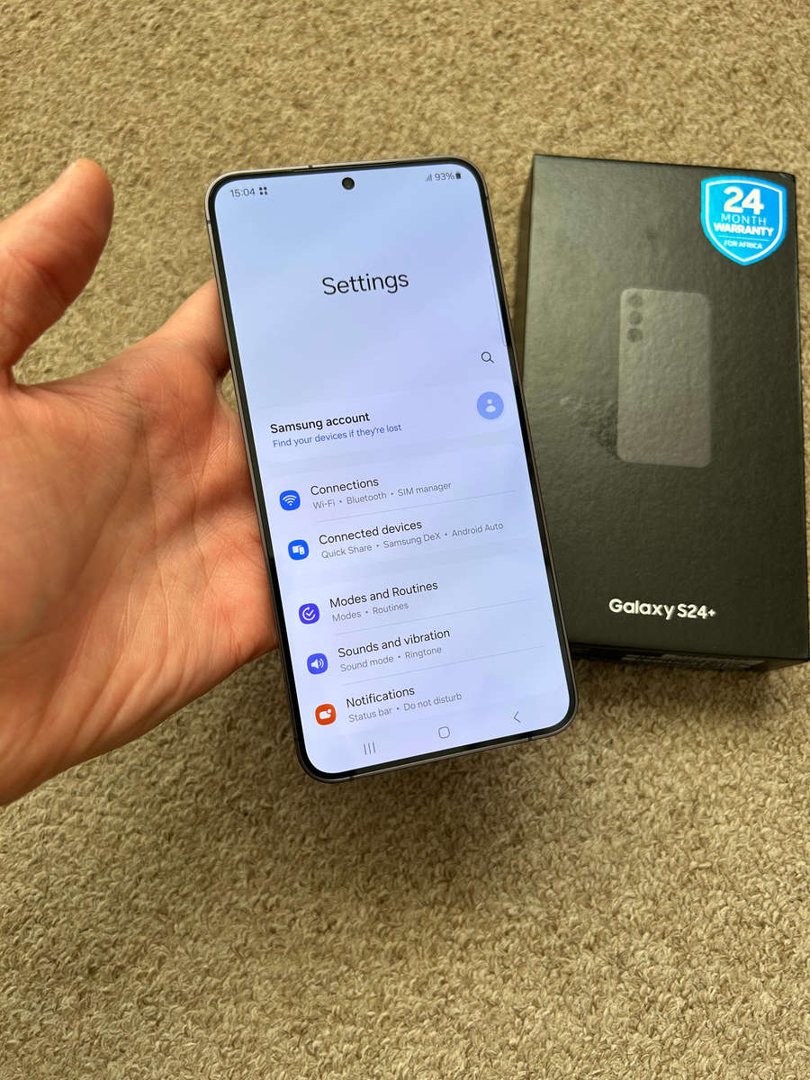 Samsung S24 Plus 256gb Dual sim Immaculate condition like brand new open box