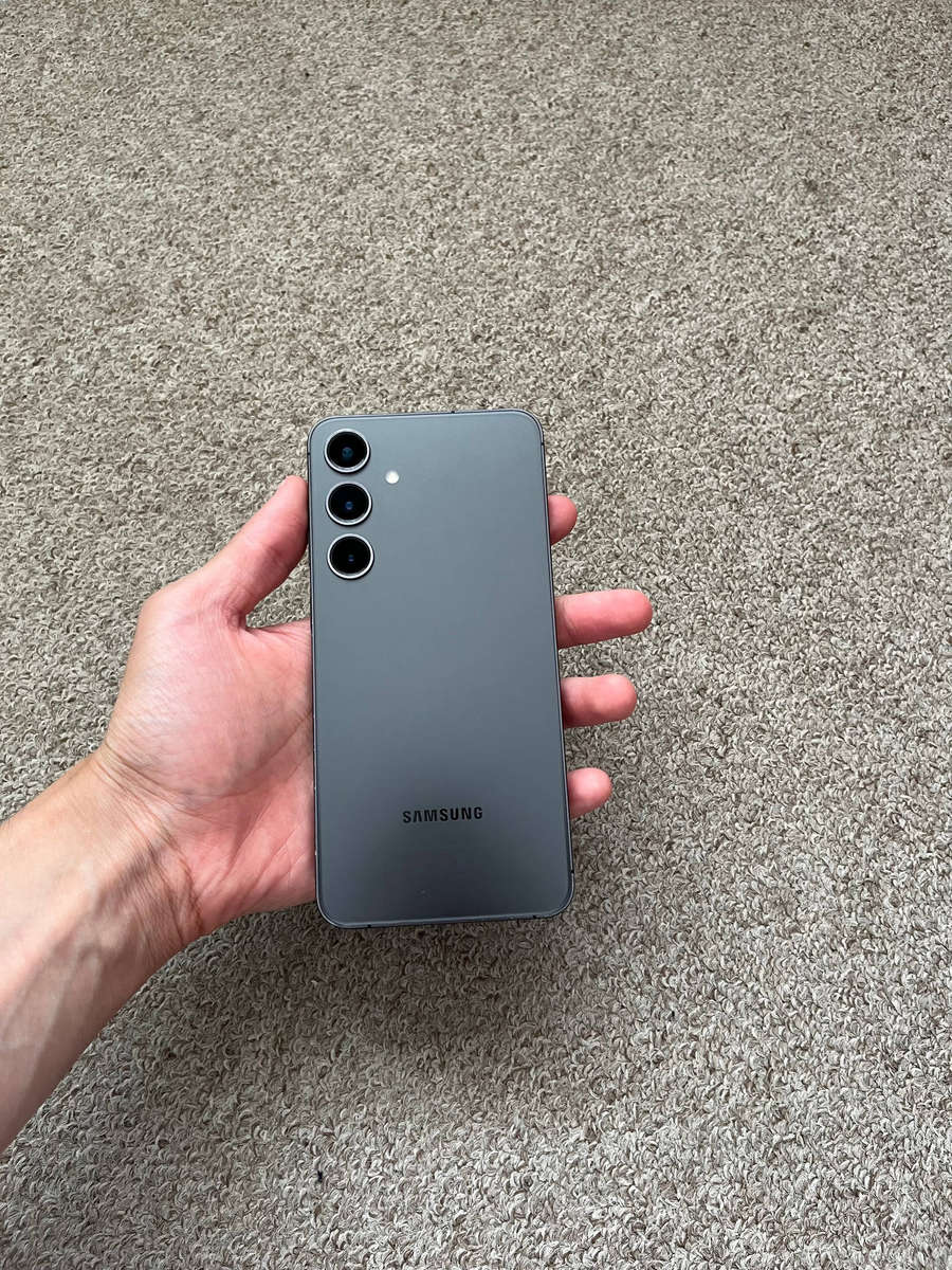 Samsung S24 Plus 5G 256gb Dual sim 12gb ram