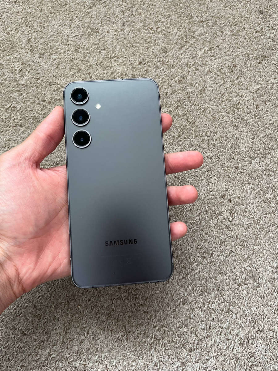 Samsung S24 Plus 5G 256gb Dual sim 12gb ram