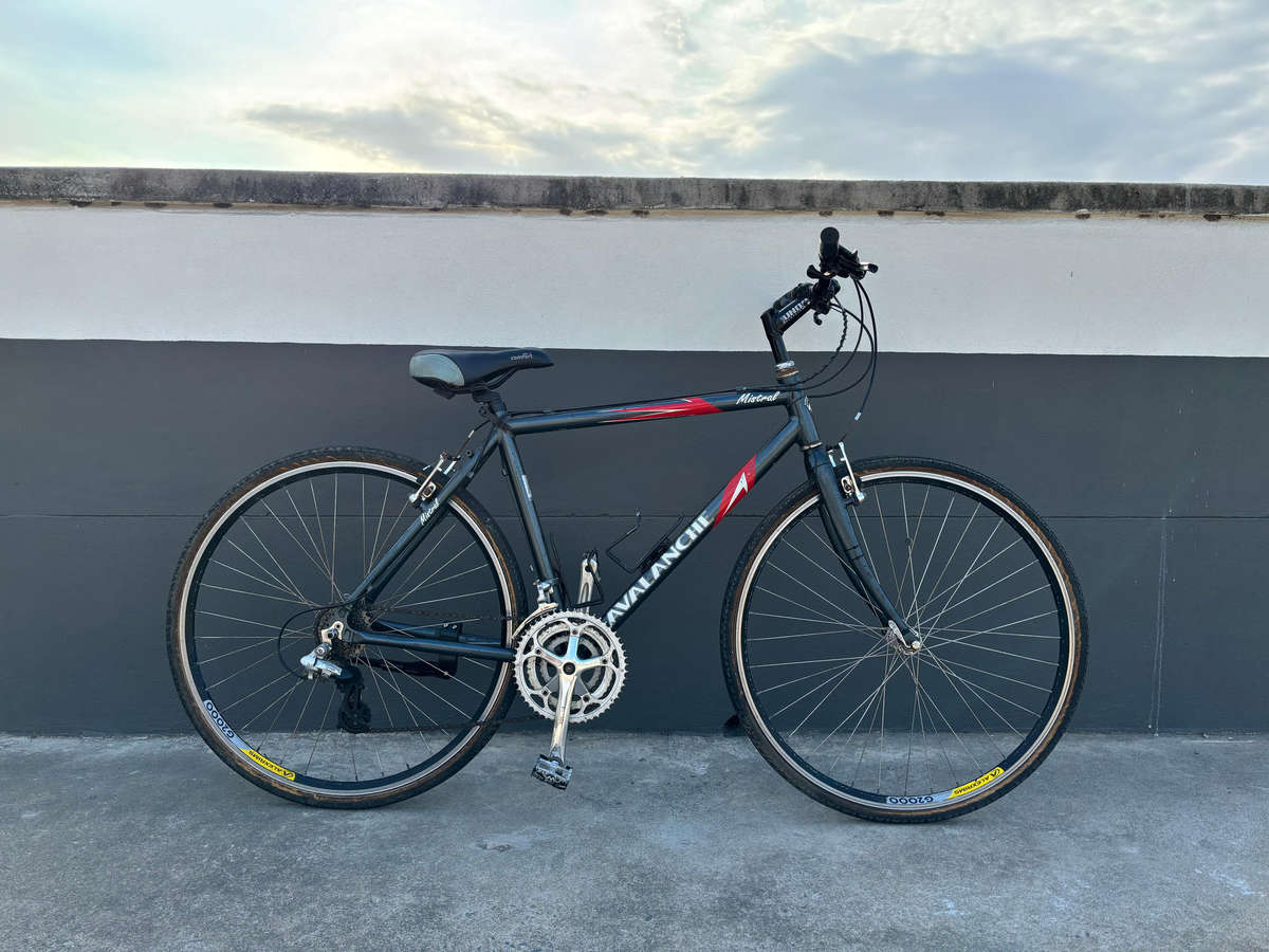 Avalanche Mistral racing road bike 26 inch