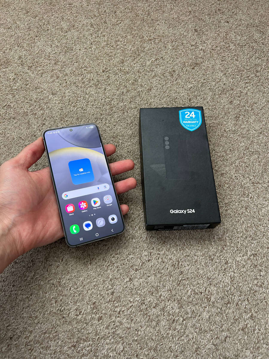 Samsung S24 256gb Dual sim 8gb ram Excellent condition with box