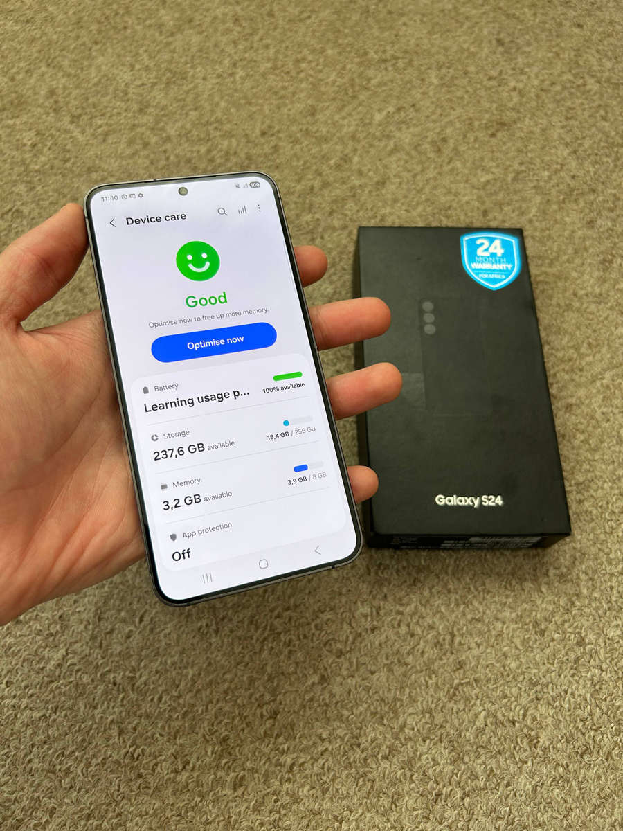 Samsung S24 256gb Dual sim 8gb ram Excellent condition with box
