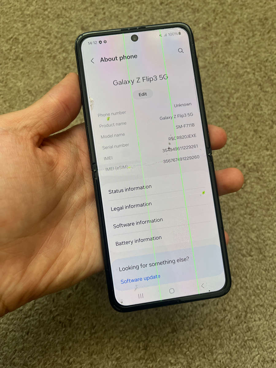 Samsung Z flip 3 5G 256gb 8gb ram with 4 green lines on screen works perfectly