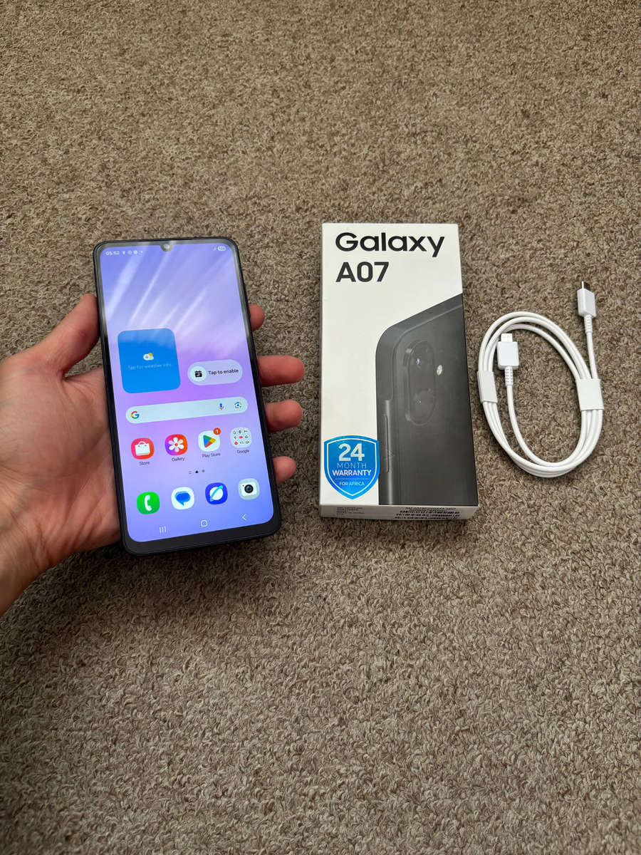 Samsung Galaxy A07 128GB LTE Dual Sim Immaculate condition, like new with box and cable - Black