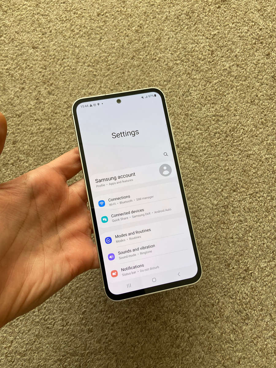 Samsung S23 FE 5G 256gb 8gb ram Excellent condition