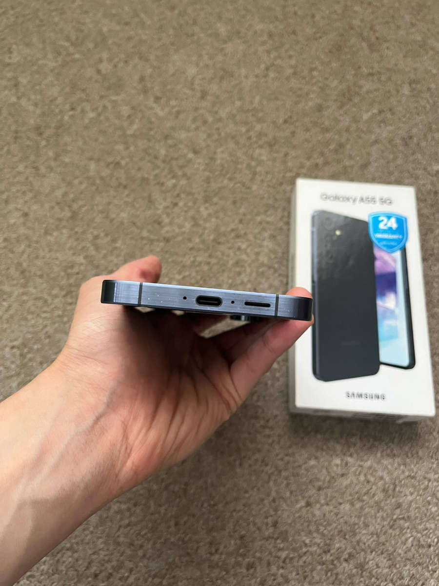 Samsung A55 5G 256gb 8gb ram Dual sim excellent condition with box