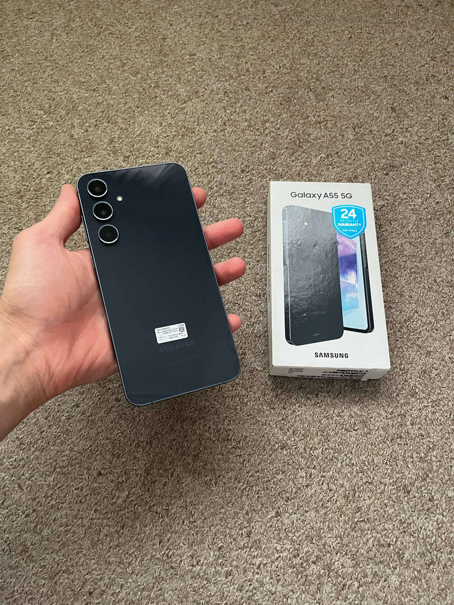 Samsung A55 5G 256gb 8gb ram Dual sim excellent condition with box