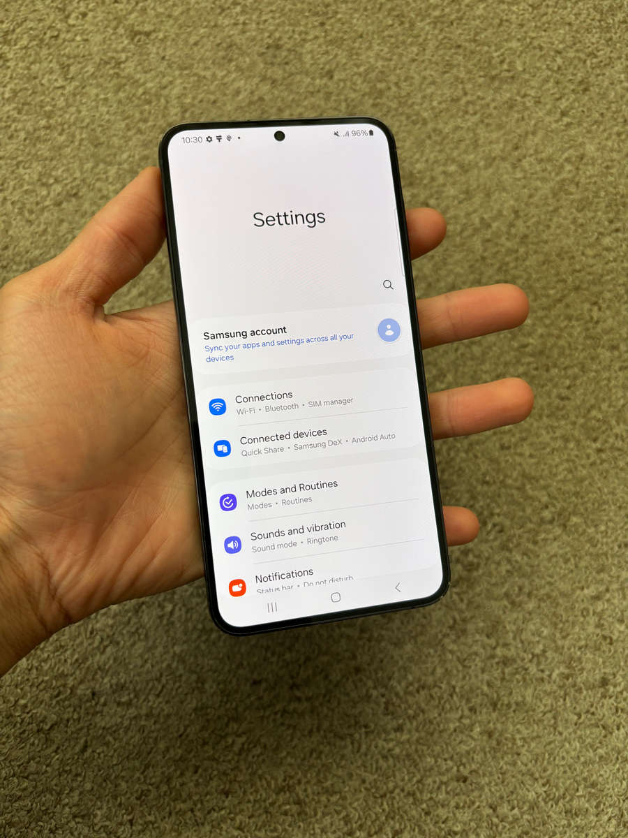 Samsung S23 plus 256gb 8gb ram Dual sim Excellent condition